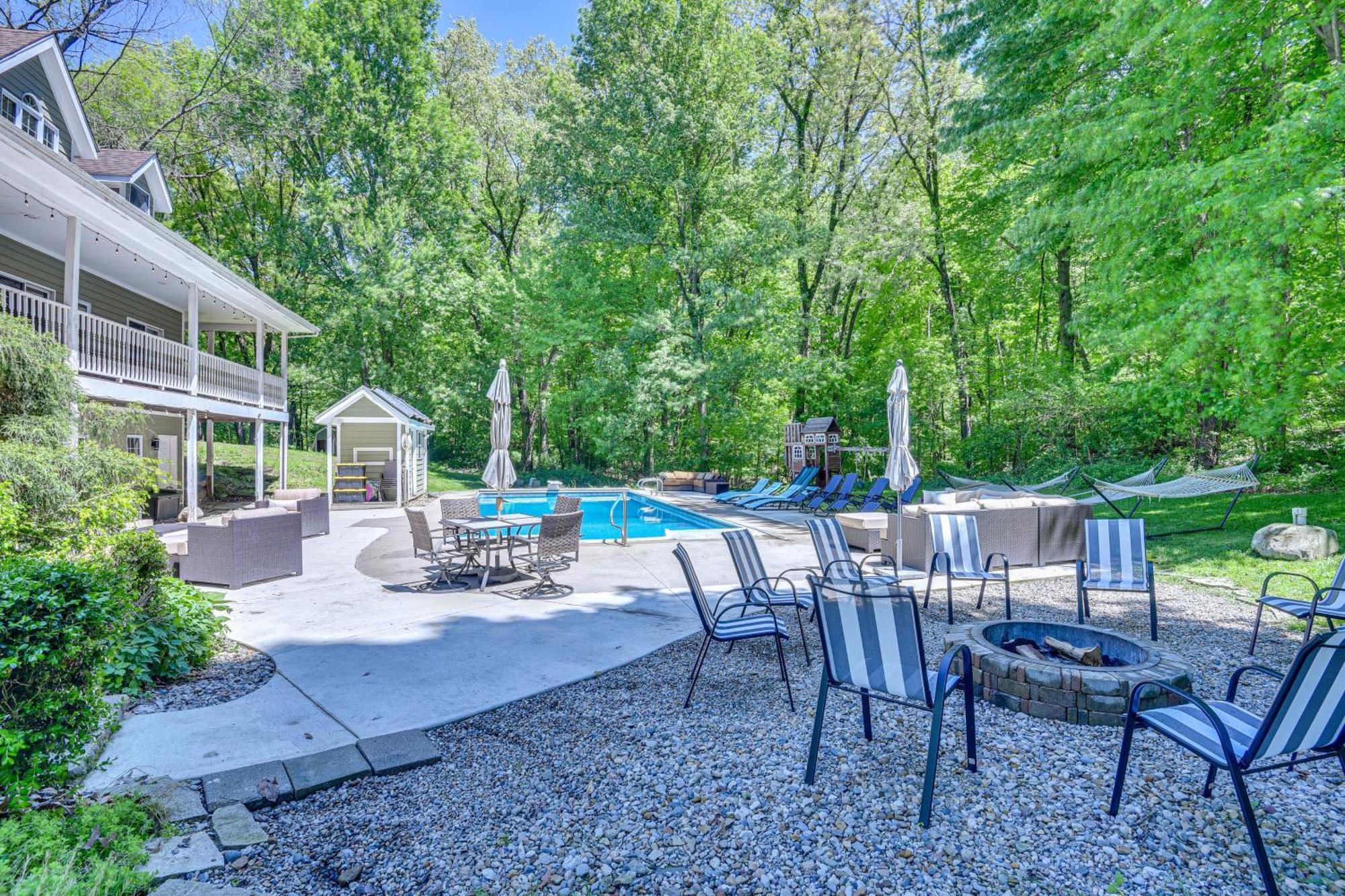 La Porte Huge Family Home With Pool - 13 Mi To Lake Michigan! מראה חיצוני תמונה